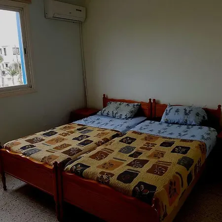 Apartament Beach Front Larnaca